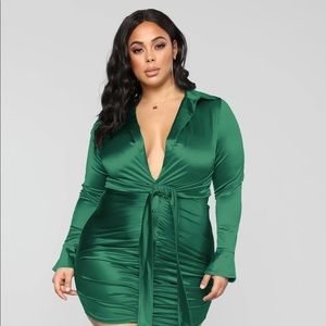 Emerald Green Silk dress 💚